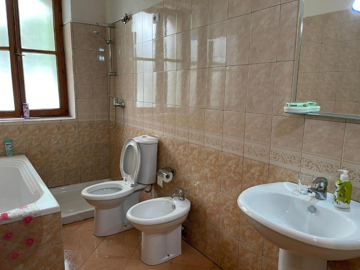 Veranda B&B Berat Extérieur photo