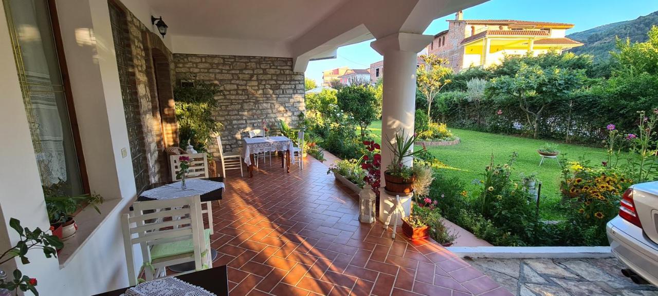 Veranda B&B Berat Extérieur photo
