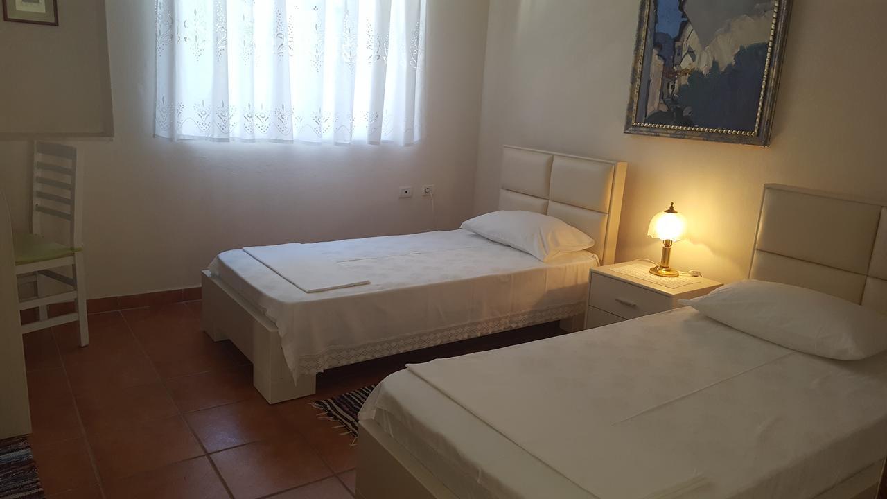 Veranda B&B Berat Extérieur photo